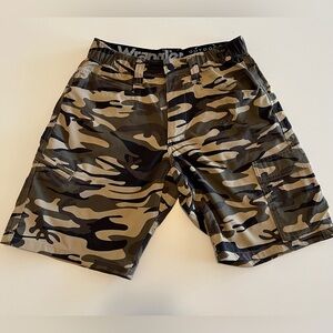 Men’s Wrangler Outdoor Men's Cargo Camouflage Shorts